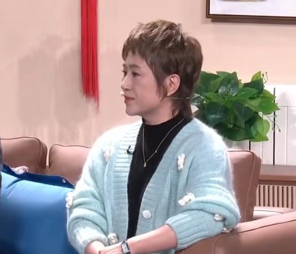 快手刷播放双击-《快手购买粉丝:方式、风险与稳健发展之道》